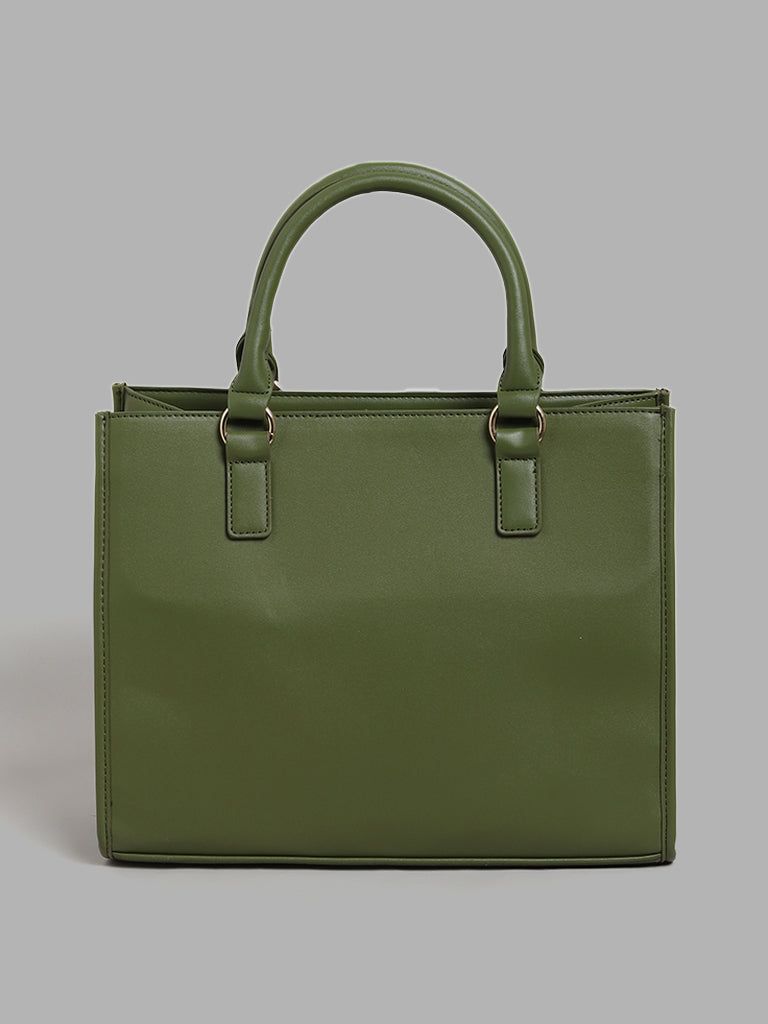 CELINE olive green grained leather MICRO LUGGAGE Tote Bag For Sale at  1stDibs | celine bag sale, celine olive green bag, celine olive bag