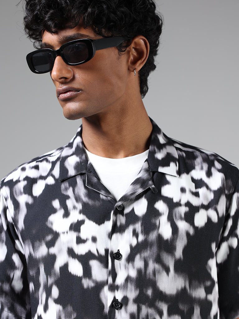 Nuon Black and White Print Resort Fit Shirt