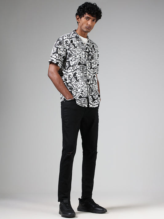 Nuon Black & White Abstract Printed Relaxed Fit Shirt