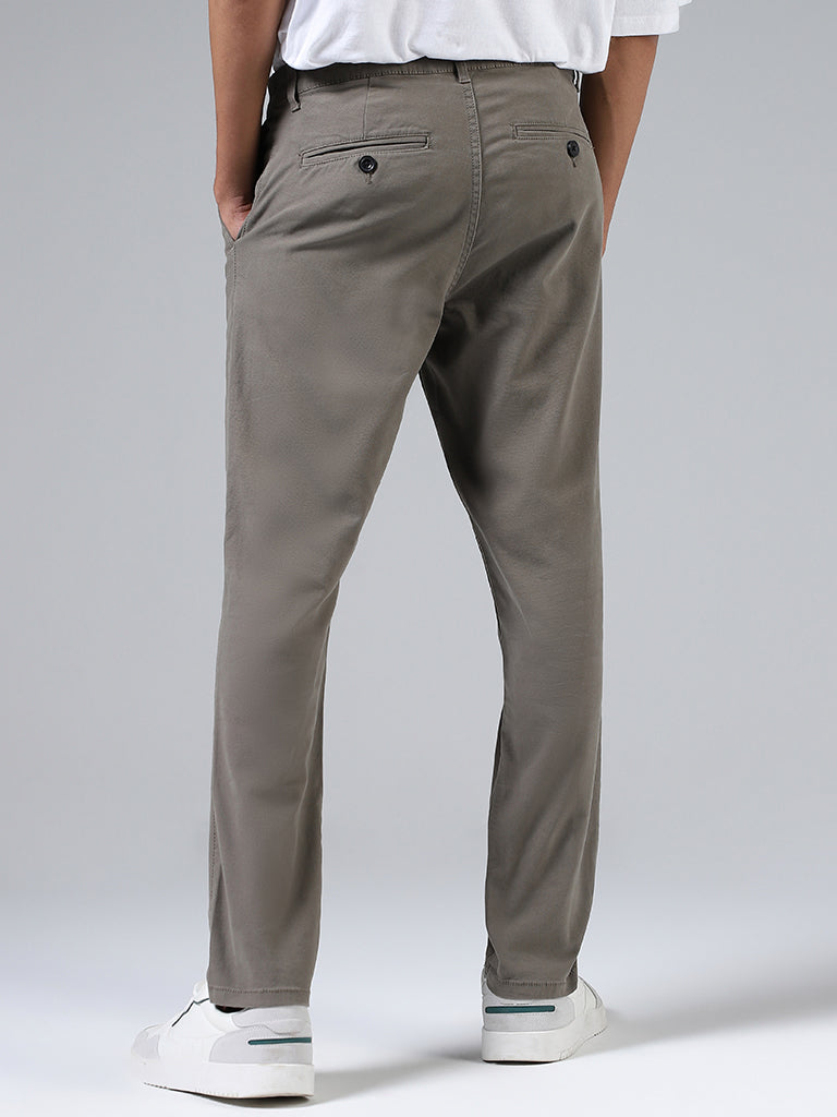 Nuon Solid Olive Cotton Skinny Fit Chinos