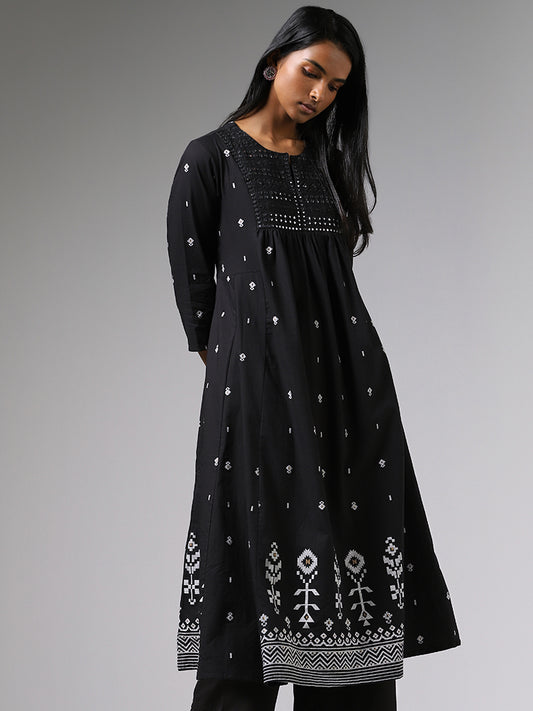 Utsa Black Embroidery Anarkali Kurta