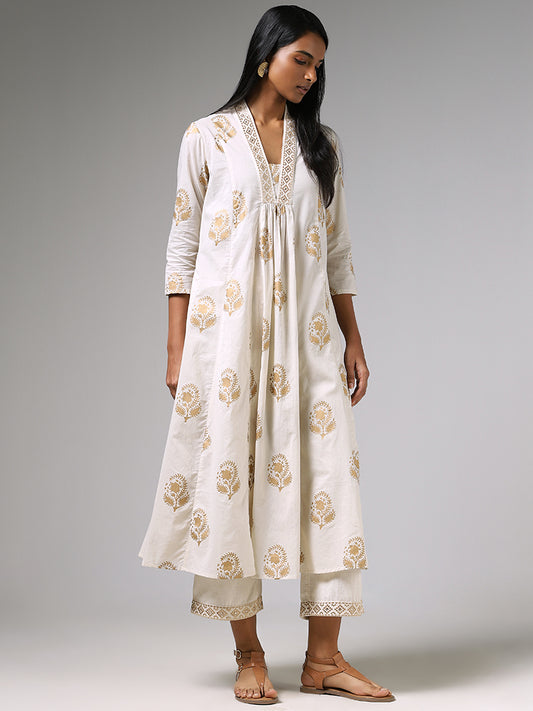 Utsa Off White Embroidery Anarkali Kurta