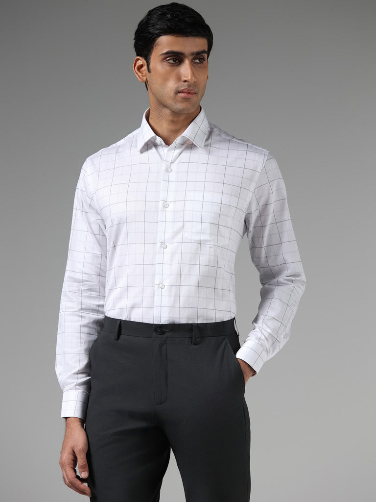 WES Formals White Checked Cotton Relaxed-Fit Shirt