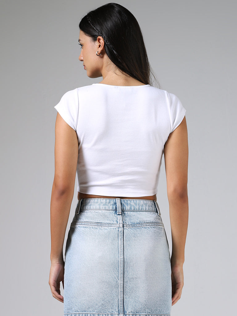 Nuon Solid White Crop Top