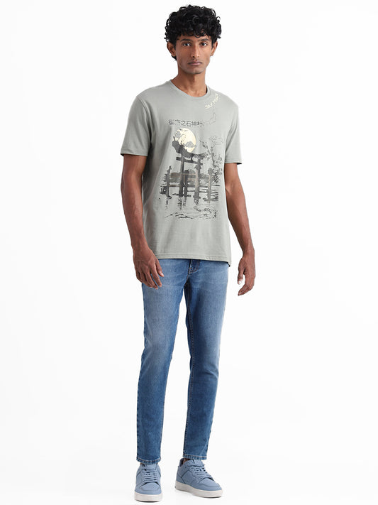 Nuon Sage Moon Graphic Printed Slim Fit T-Shirt