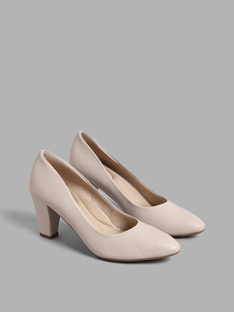 Westside LUNA BLU Women's  Cream Pump Heel Shoes for Casual Wear Front View