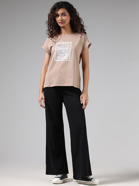 Studiofit Graphic Printed Beige T-Shirt