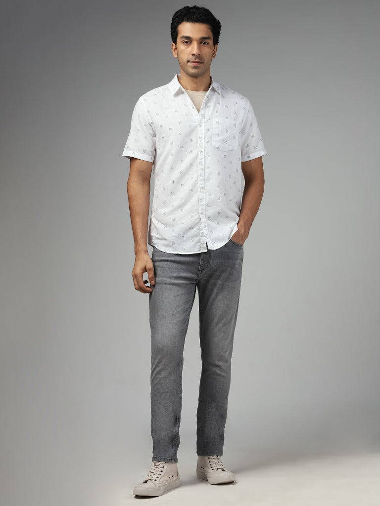 WES Casuals White Leaf Printed Slim Fit Blended Linen Shirt