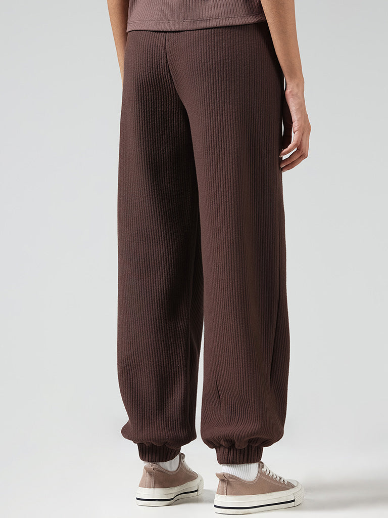 Studiofit Self Brown High-Waisted Joggers
