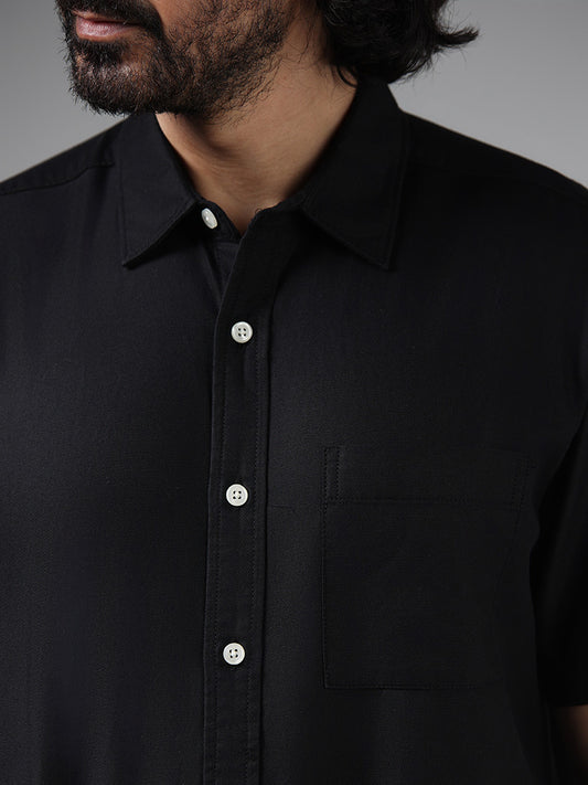 WES Casuals Solid Black Relaxed Fit Shirt