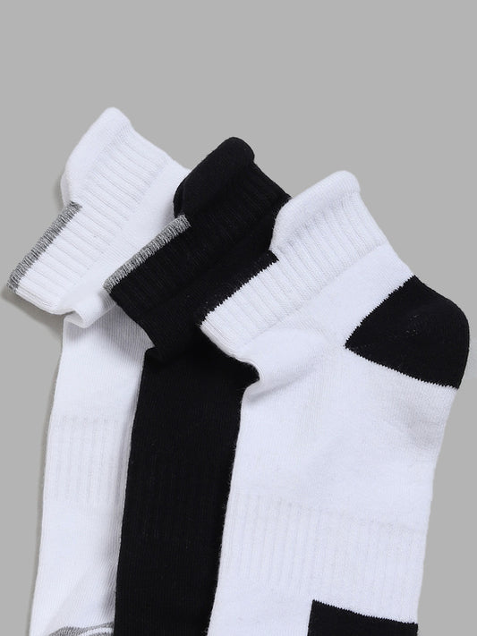 WES Lounge Black Trainer Socks - Pack of 3