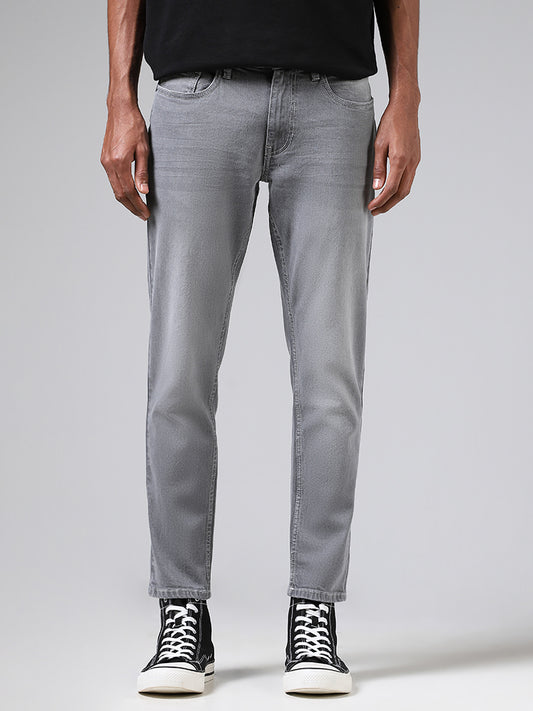 Nuon Solid Light Grey Slim Fit Denim Jeans