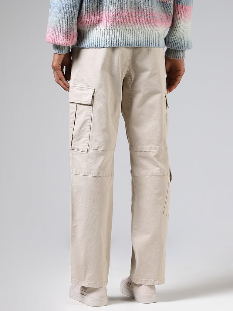 Nuon Solid Beige Relaxed Fit Cargo Chinos