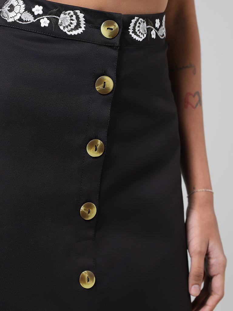 Bombay Paisley Black Embroidered Waistline Cotton Button-Down Skirt