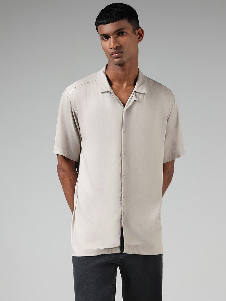 Nuon Solid Beige Relaxed Fit Shirt
