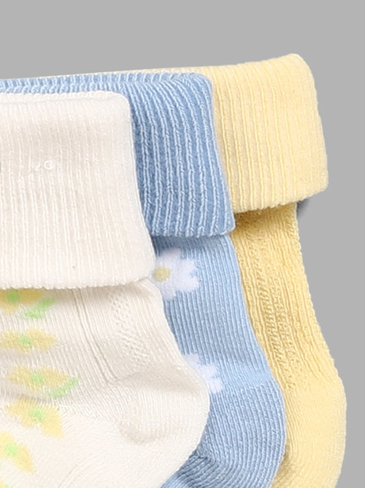 HOP Baby Multicolor Floral Printed Socks Set- Pack of 3