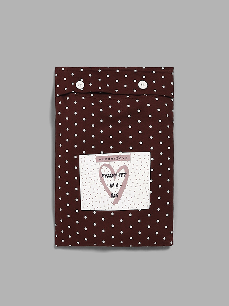 Wunderlove Brown Typographic Printed Pyjamas Set In A Bag