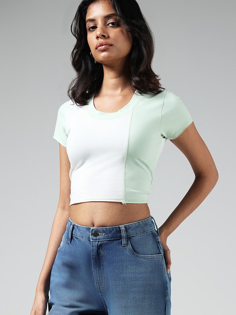 Nuon Solid Green Cotton Blend Crop T-Shirt