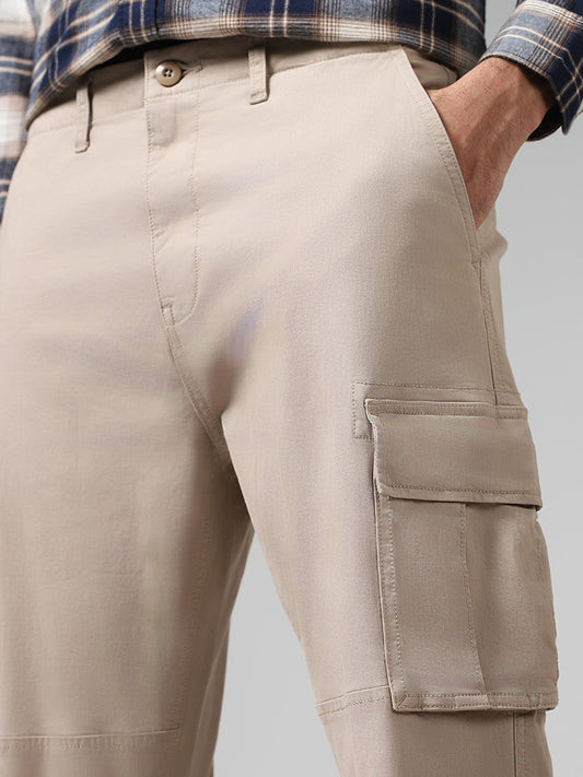 WES Casuals Solid Beige Cotton Blend Relaxed-Fit Mid-Rise Cargo Pants