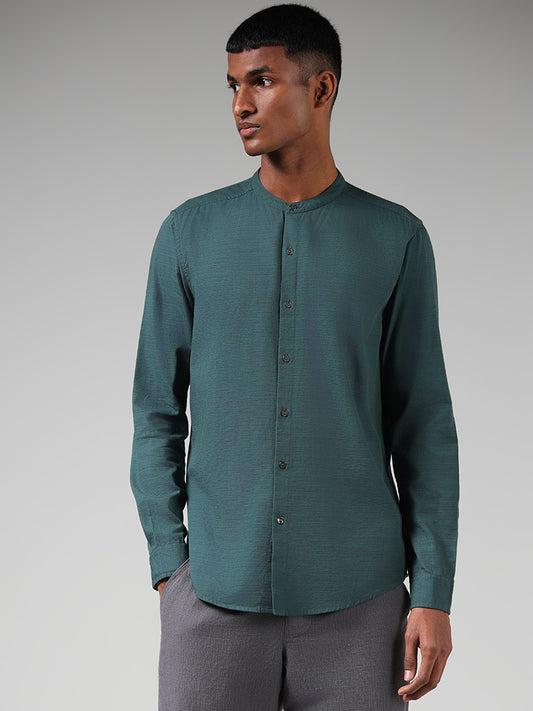 ETA Solid Green Cotton Blend Resort-Fit Shirt