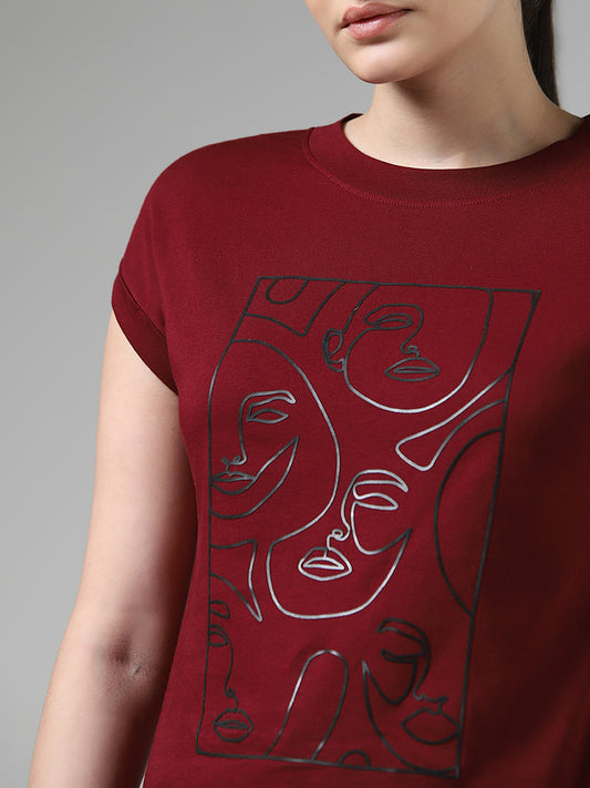 Studiofit Maroon Abstract Printed Cotton T-Shirt