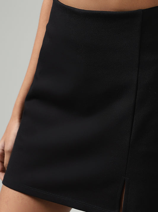 Nuon Solid Black Mini Skirt