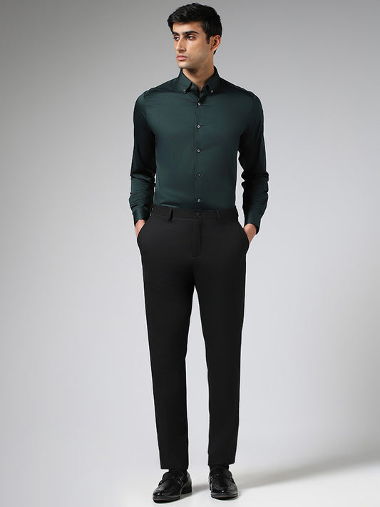 WES Formals Solid Emerald Green Cotton Blend Slim Fit Shirt