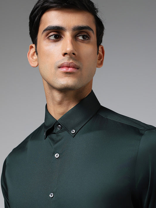 WES Formals Solid Emerald Green Cotton Blend Slim Fit Shirt