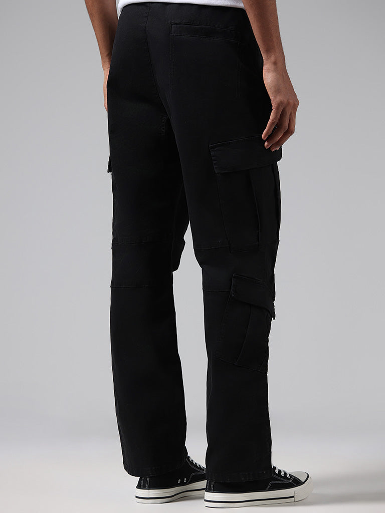 Nuon Black Relaxed - Fit Mid - Rise Jeans