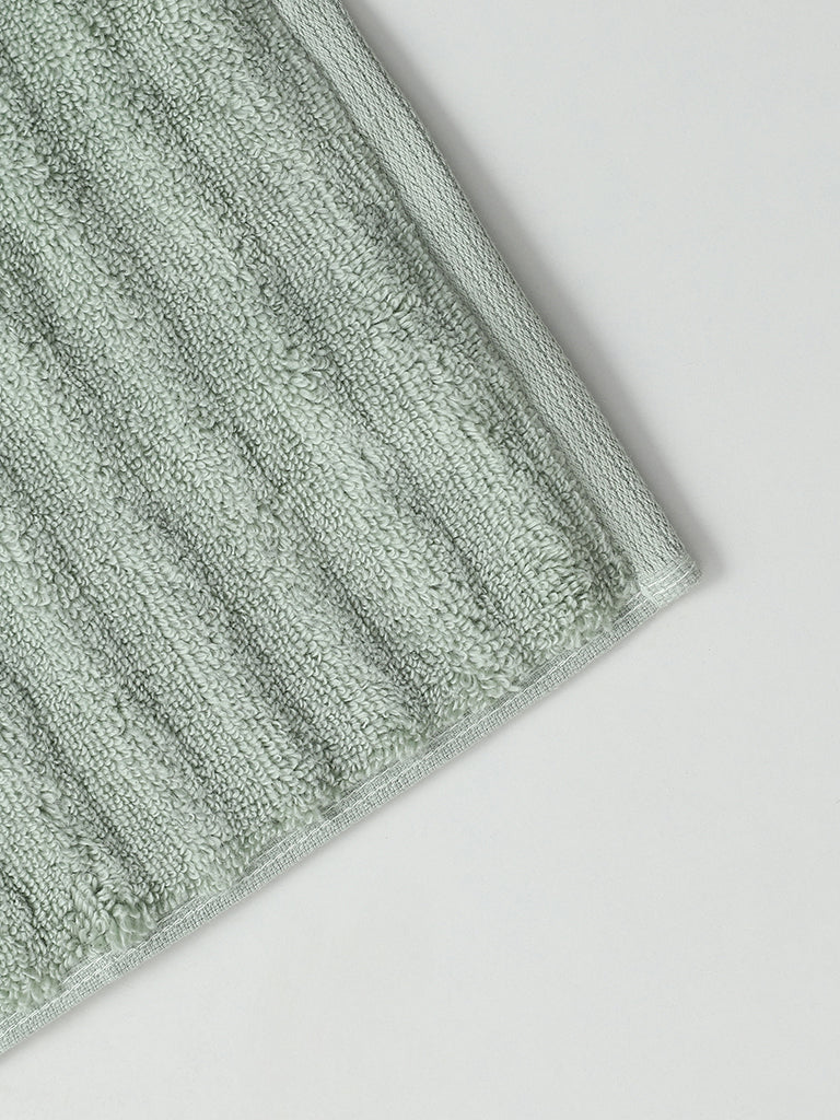 Westside Home Sage Green Self-Striped Face Towels (Set of 2)