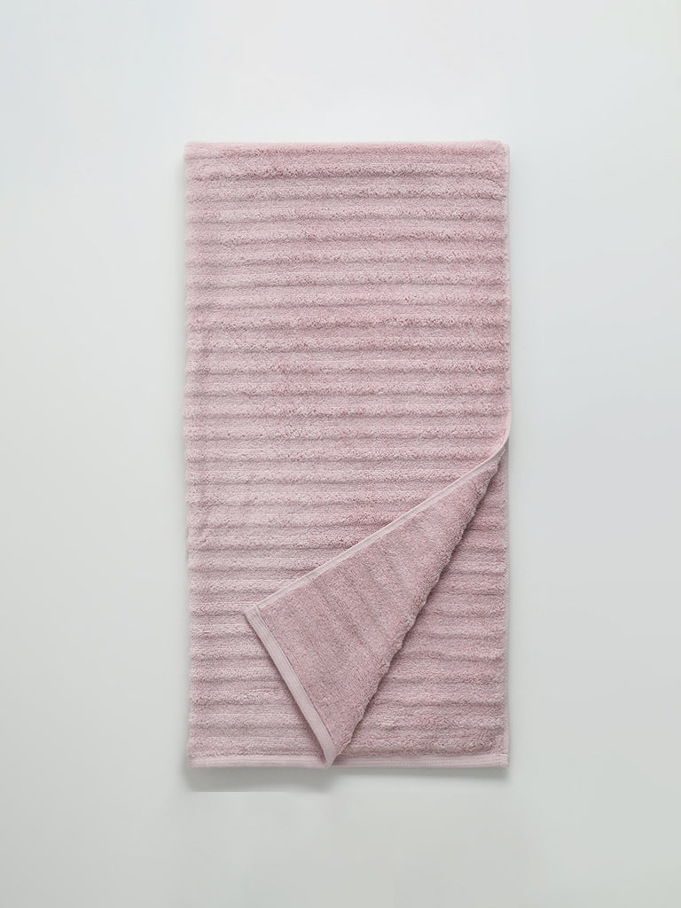 Westside Home Light Pink Self-Striped Bath Towel