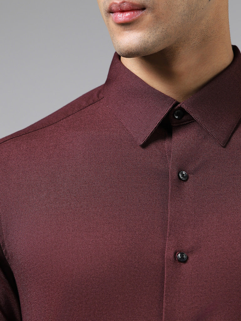 WES Formals Solid Wine Slim Fit Shirt