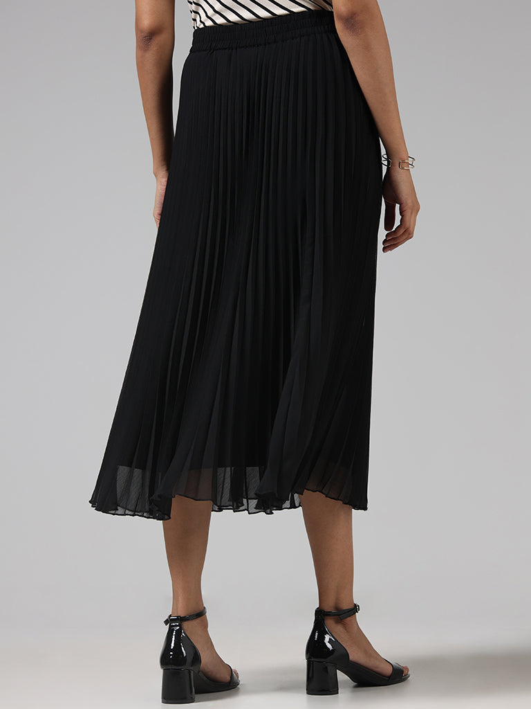 Wardrobe Solid Black Pleated Skirt