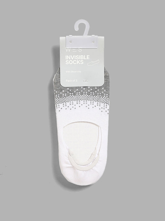 WES Lounge White Printed Cotton Blend Invisible Socks - Pack of 3