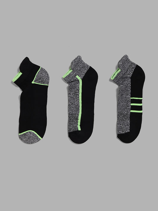 WES Lounge Black Trainer Socks - Pack of 3