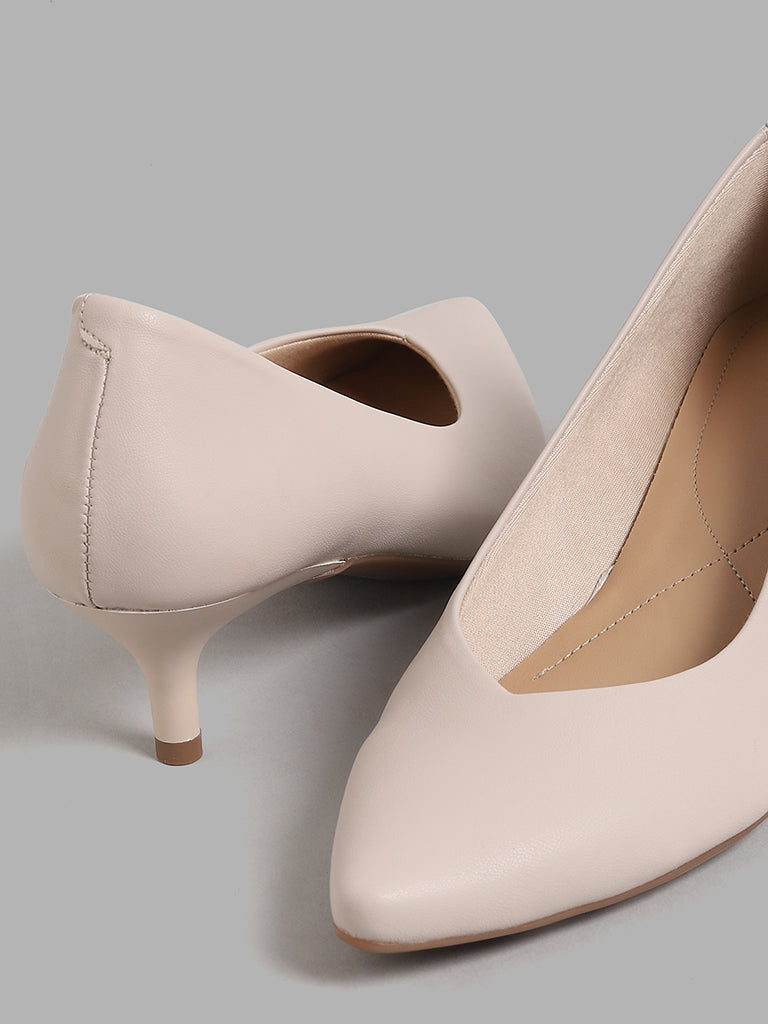 Ivory court 2025 shoes