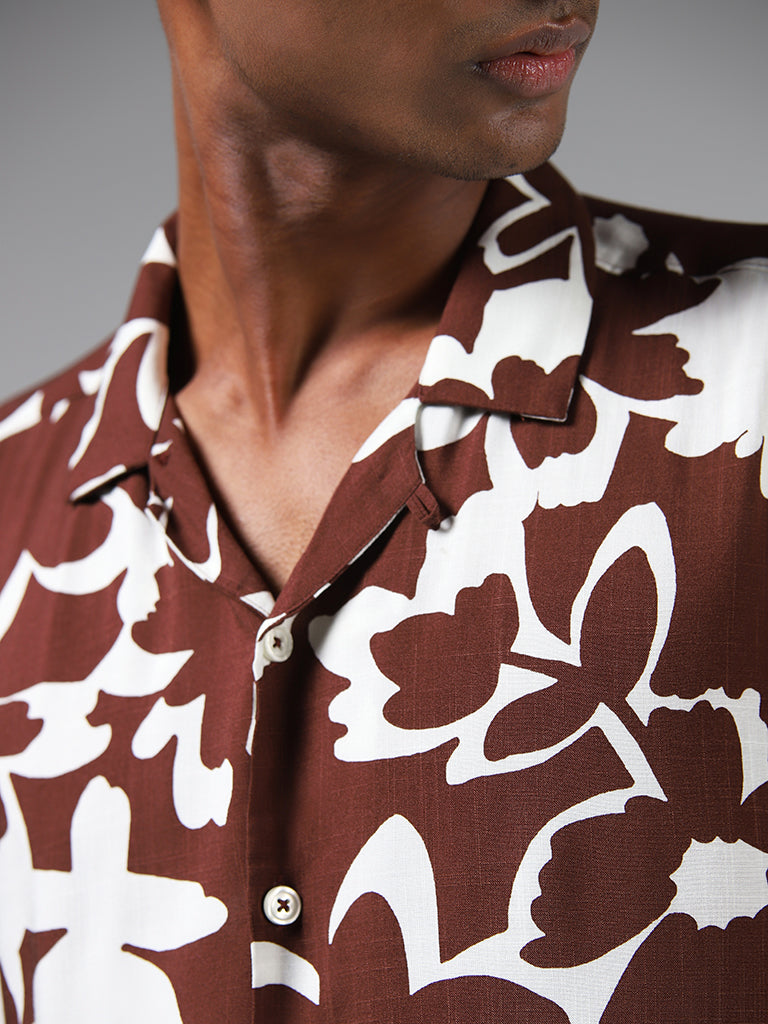 Nuon Floral Printed Brown Relaxed Fit Shirt