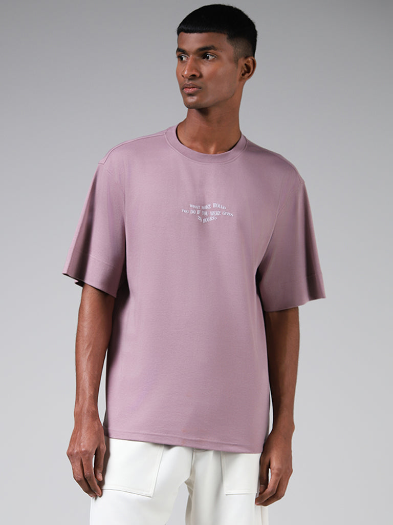 Studiofit Mauve Typographic Printed Relaxed Fit T-Shirt