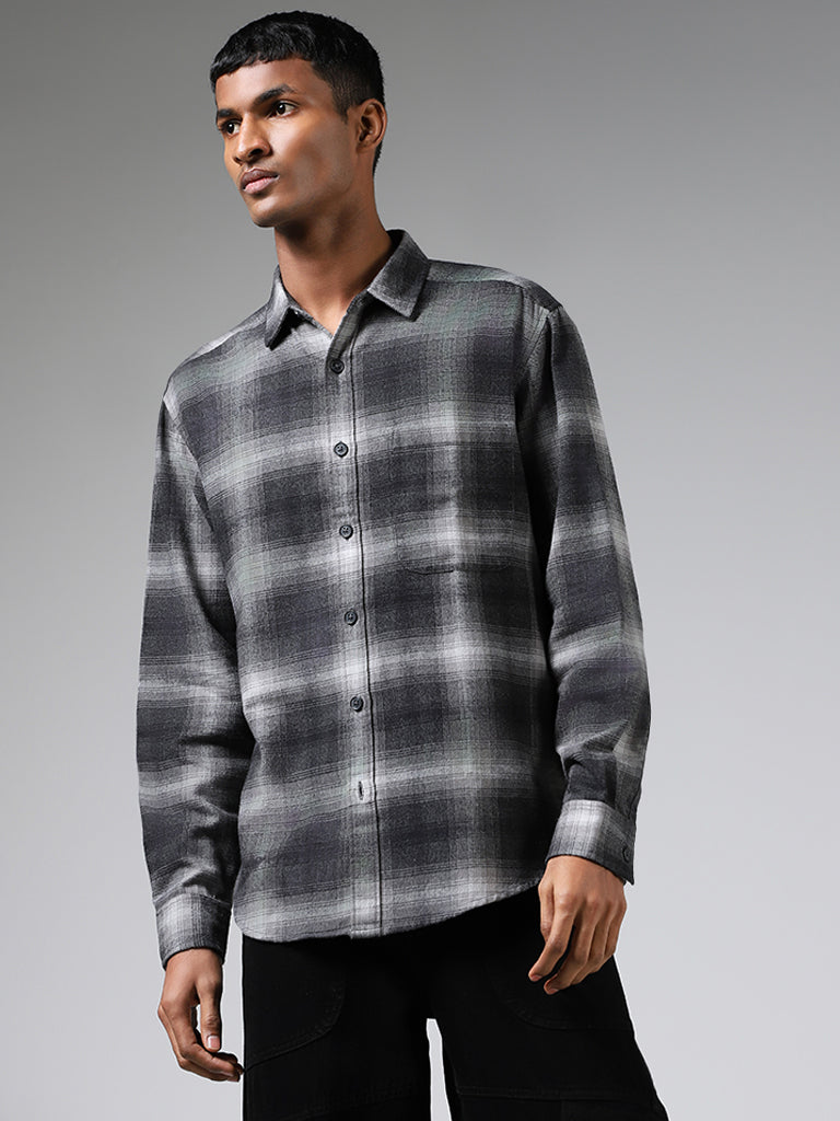 Nuon Dark Grey Plaid Checked Relaxed Fit Shirt