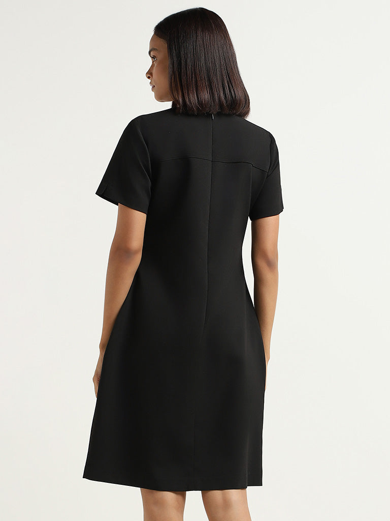 Plain black on sale shift dress