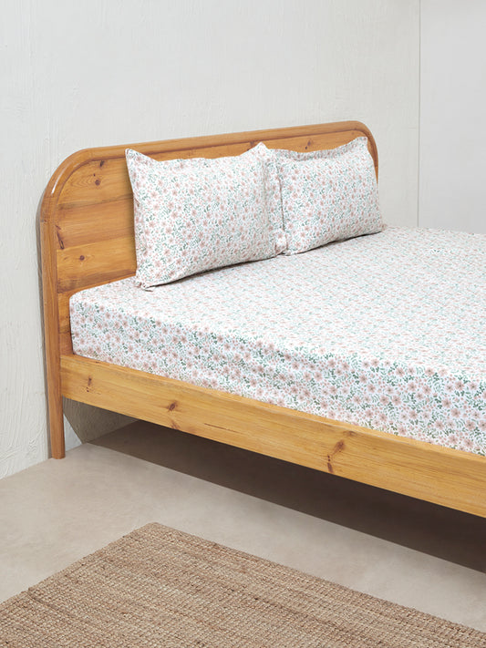 Westside Home Pink Ditsy Floral Design King Bed Flat Sheet and Pillowcase Set