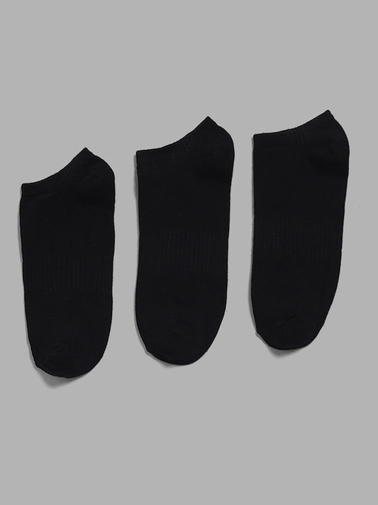 WES Lounge Self-Striped Low Cut Black Socks - Pack of 3