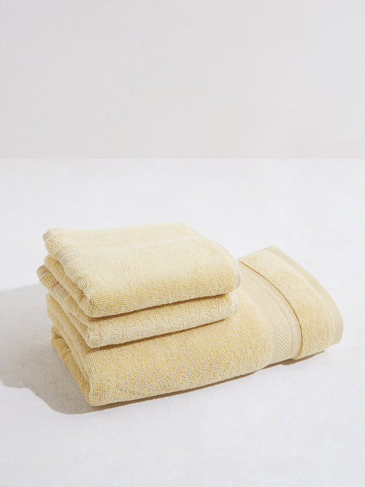 Westside Home Yellow Gift Towel (Set of 3)