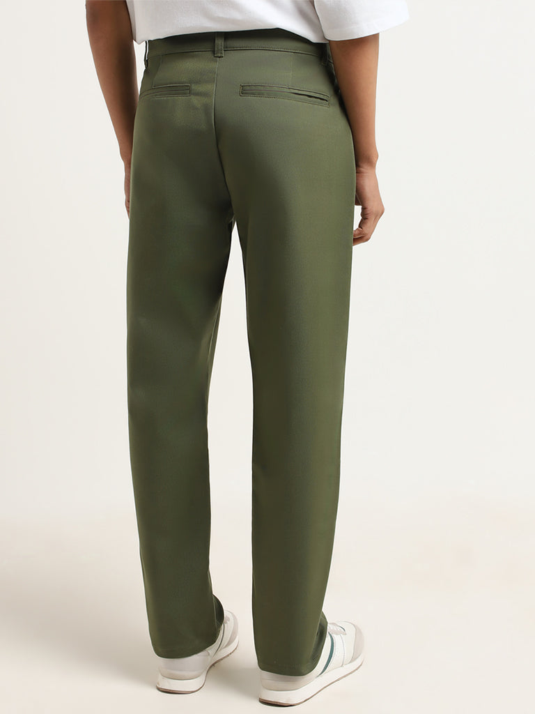 Nuon Green Plain Relaxed Fit Trousers