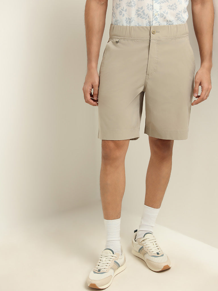WES Casuals Beige Plain Relaxed Fit Shorts