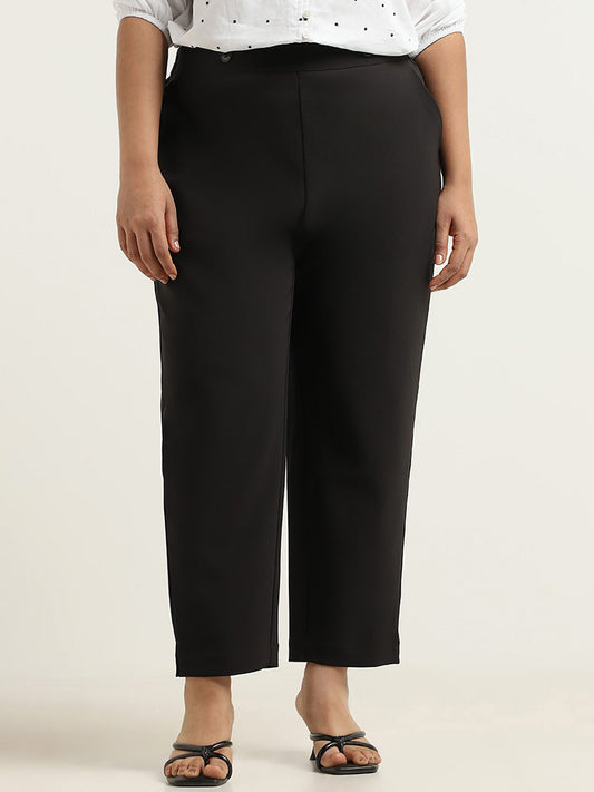Gia Black Solid Trousers