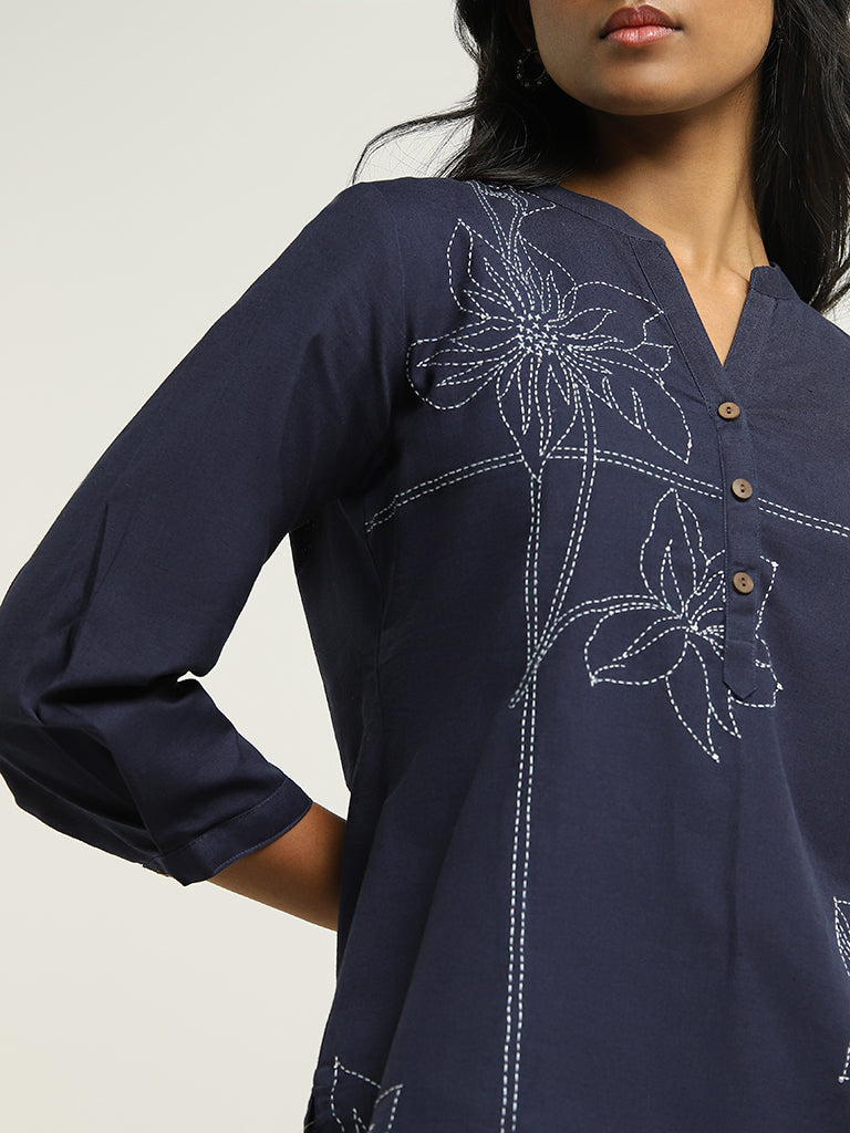 Utsa Blue Kantha Embroidered Blended Linen Kurti