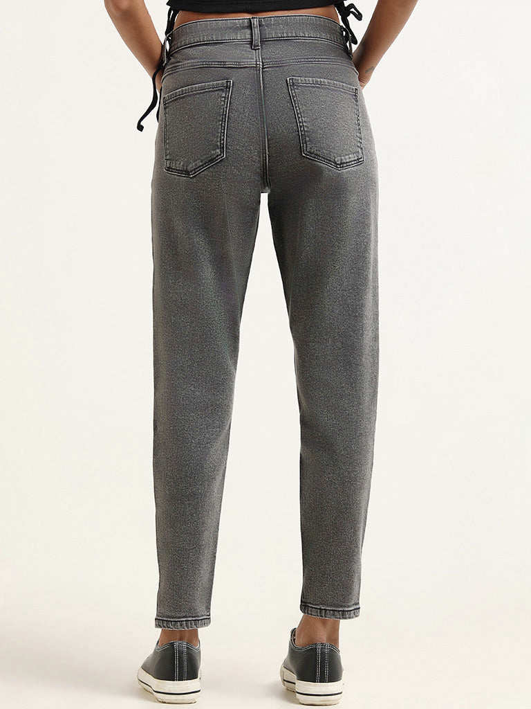 Nuon Grey Slim - Fit Mid - Rise Jeans