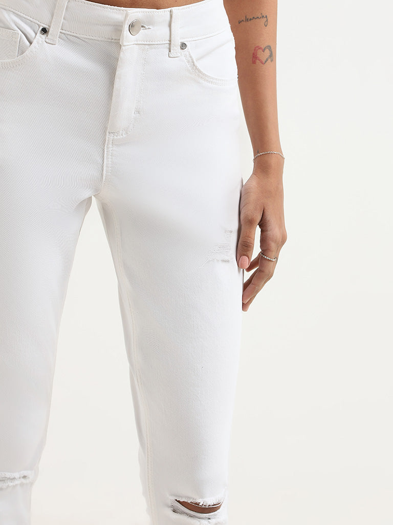 Nuon White Slim - Fit Mid Rise Jeans