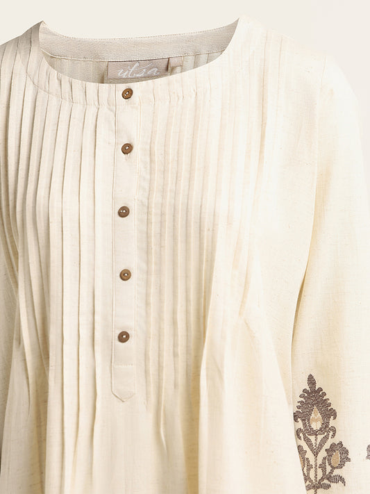 Utsa Off-White Embroidered Kurta